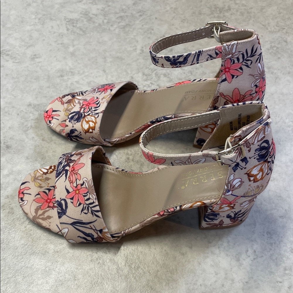 Serra Floral Block Heel Sandals Memory Foam Ankle Strap Heel Size 7 - Picture 5 of 9